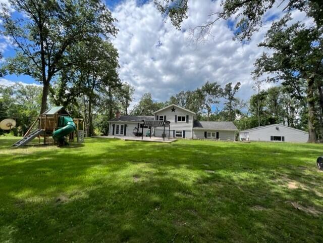 67591 Shimmel Road Sturgis, MI 49091 - Photo 5 of 28 Spacious back Yard