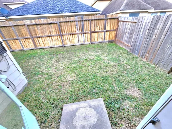 $2,000 | 14510 Windmill Meadows Court, Houston, TX 77082