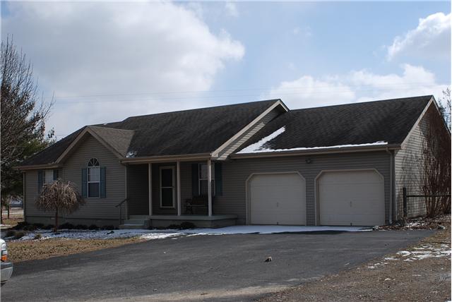4985 Mingo Road Belvidere, TN 37306 - Photo 3 of 18 Gallery Image 3