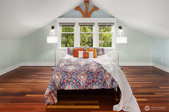 $2,999,999 | 1423 37th Avenue, Seattle, WA 98122