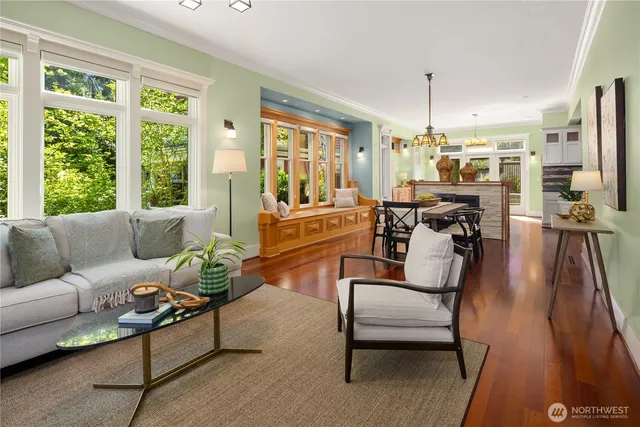 $2,999,999 | 1423 37th Avenue, Seattle, WA 98122