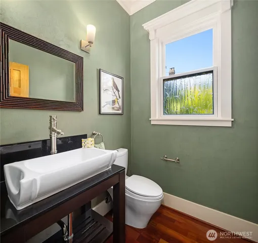 $2,999,999 | 1423 37th Avenue, Seattle, WA 98122