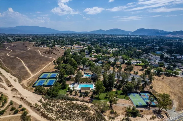 $1,025,000 | 30276 VÃa Val Verde, Temecula, CA 92591
