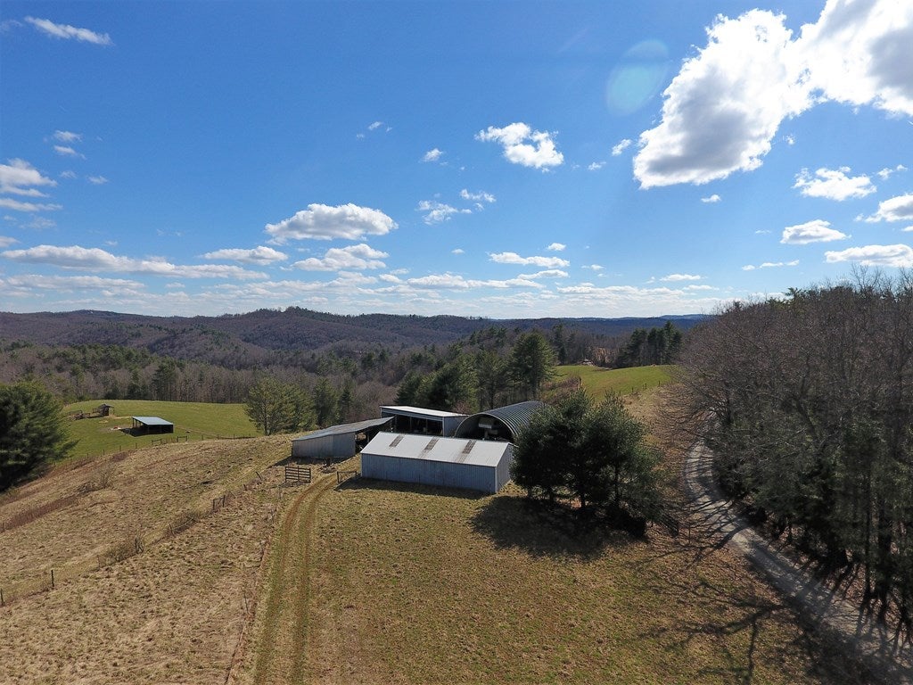 2636 Marian Road Dugspur, VA 24325 - Photo 41 of 41 Gallery Image 41