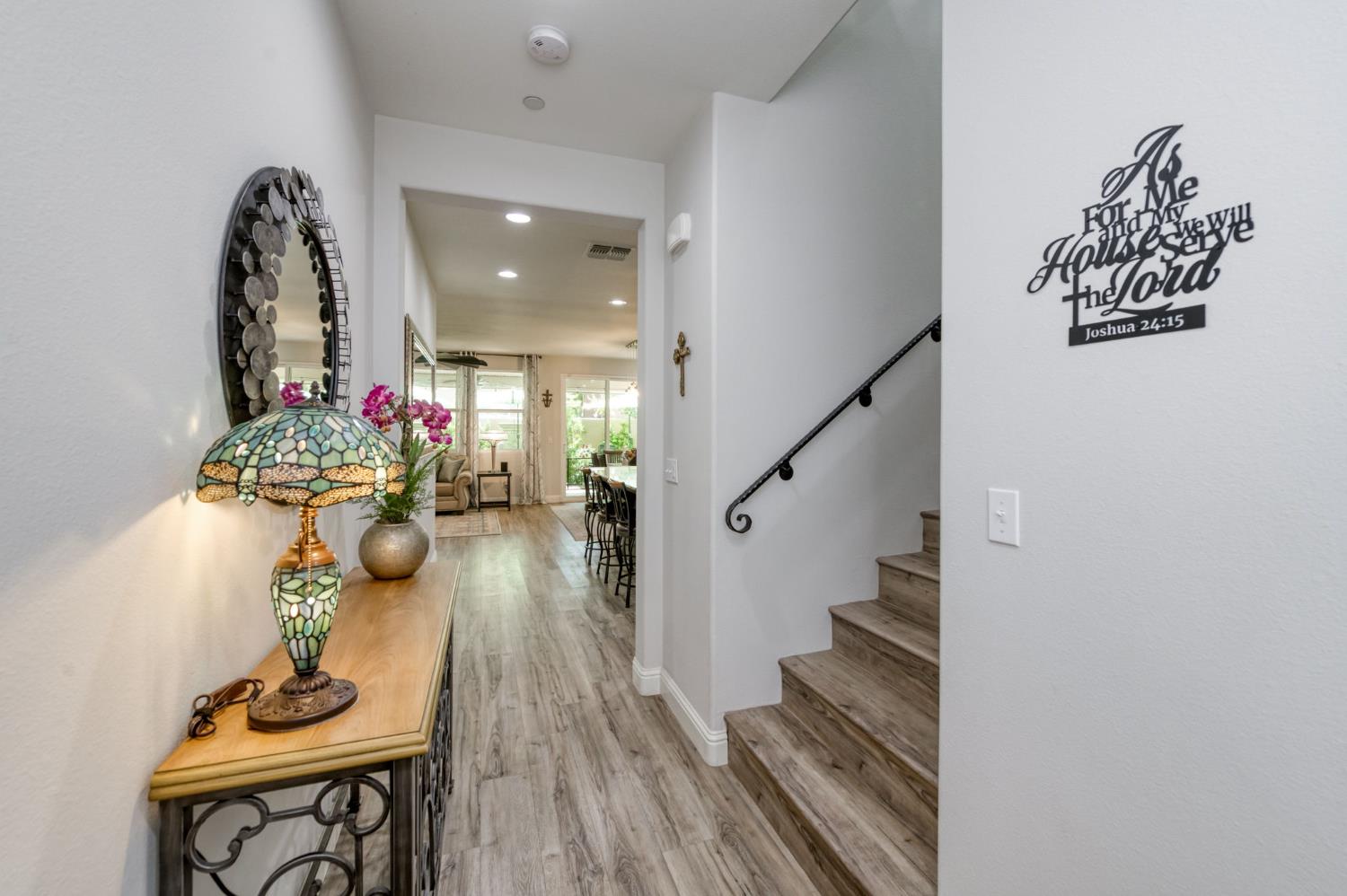3562 Luminary Way Clovis, CA 93619 - Photo 3 of 40 a view of entryway with wooden floor