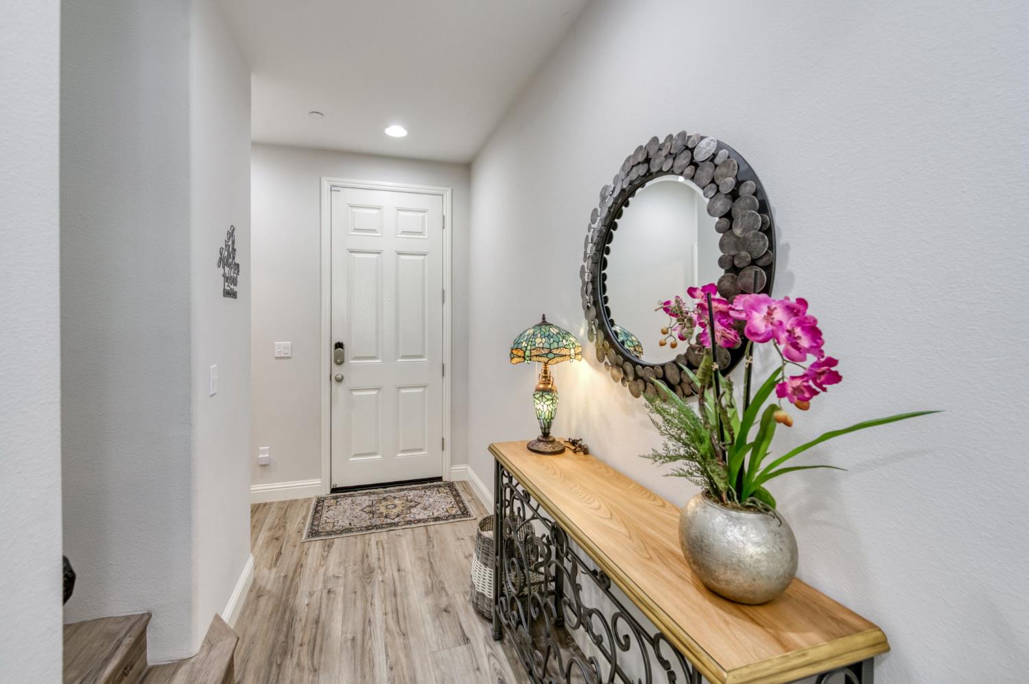 3562 Luminary Way Clovis, CA 93619 - Photo 4 of 40 a view of entryway with wooden floor