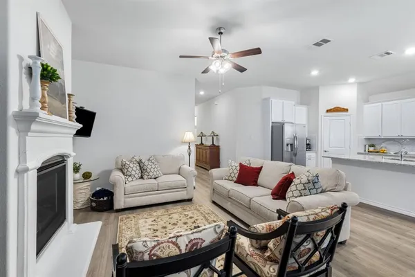 $346,275 | 709 Maverick Street, Anna, TX 75409