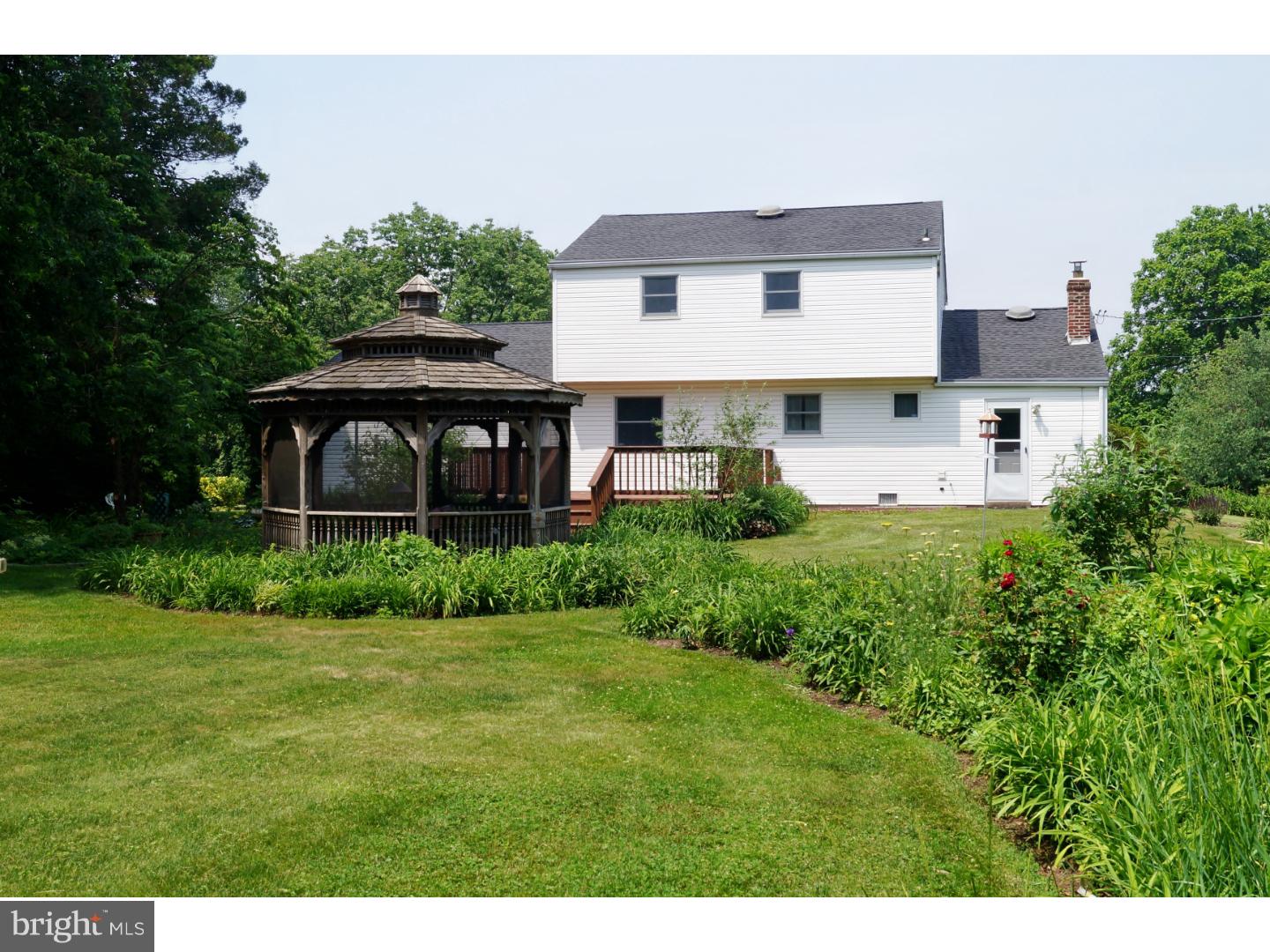 16 Buckwalter Road Audubon, PA 19403 - Photo 16 of 23 Exterior Back