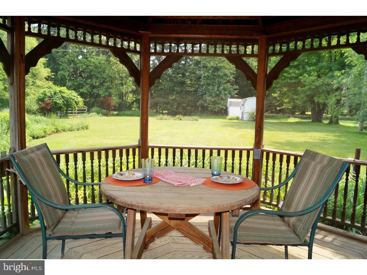 16 Buckwalter Road Audubon, PA 19403 - Photo 3 of 23