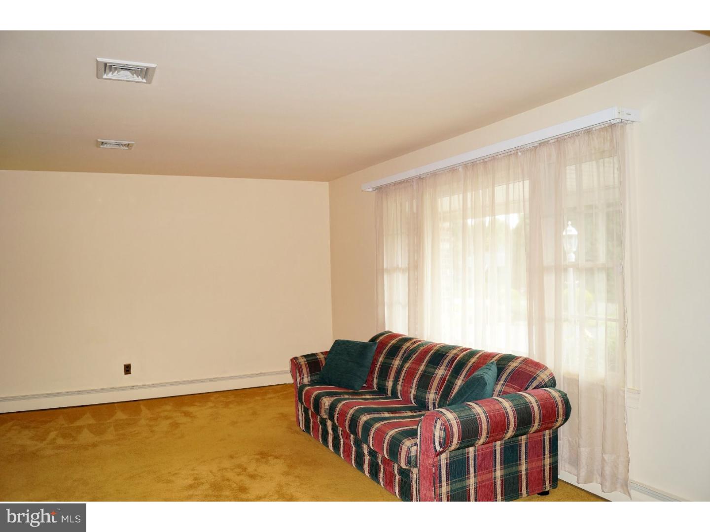 16 Buckwalter Road Audubon, PA 19403 - Photo 9 of 23 Living Room