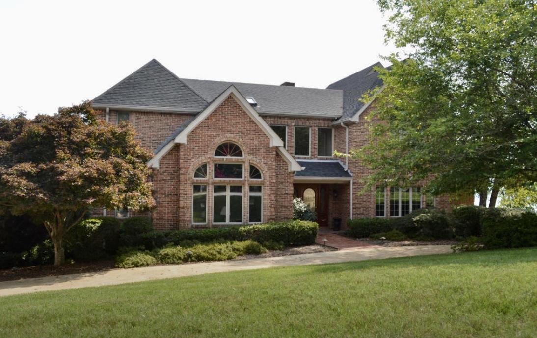 5702 Laurel Ridge Road Chattanooga, TN 37416 - Photo 1 of 82 5702 Laurel Ridge Rd front1