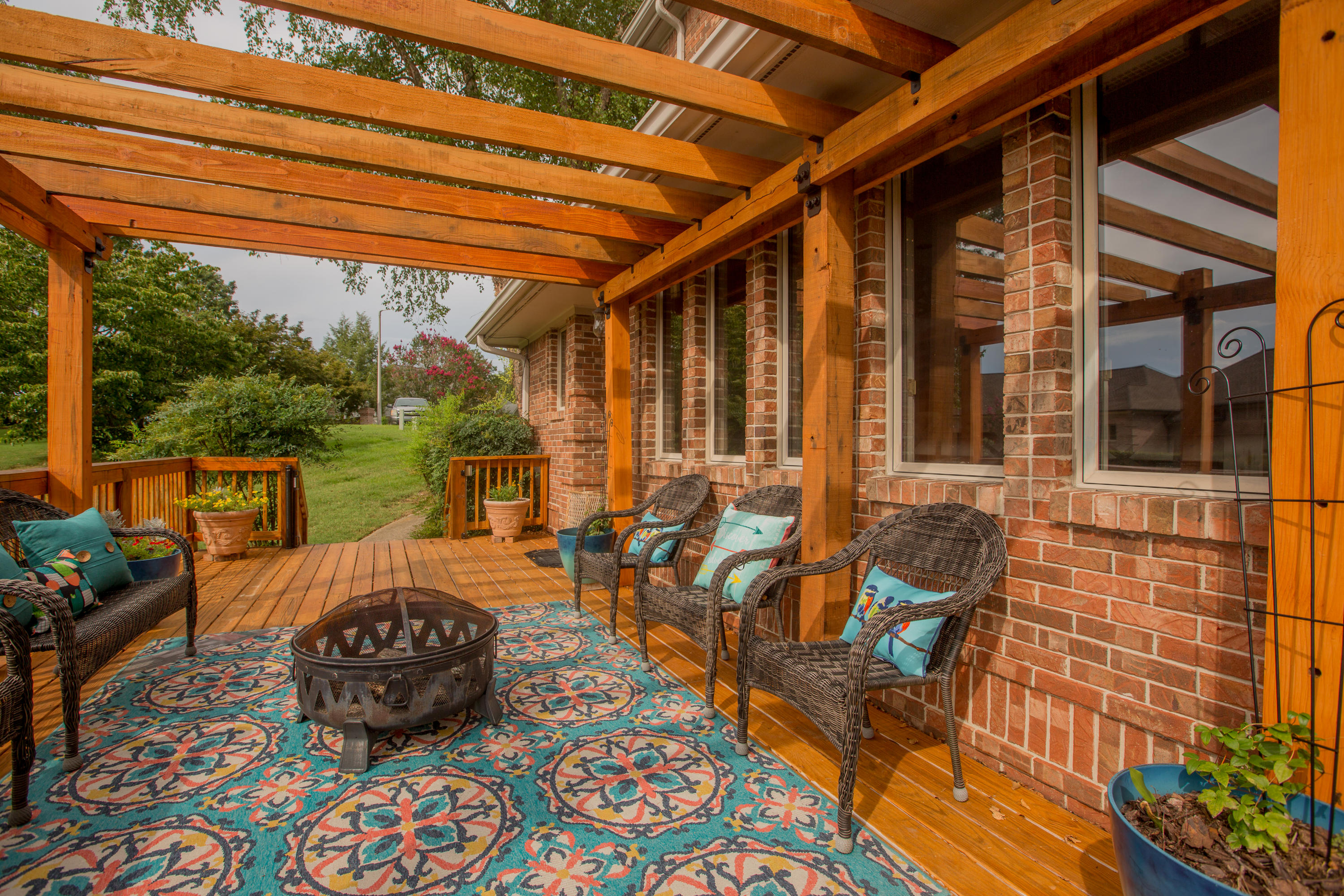 5702 Laurel Ridge Road Chattanooga, TN 37416 - Photo 12 of 82 5702 Laurel Ridge Rd deck3
