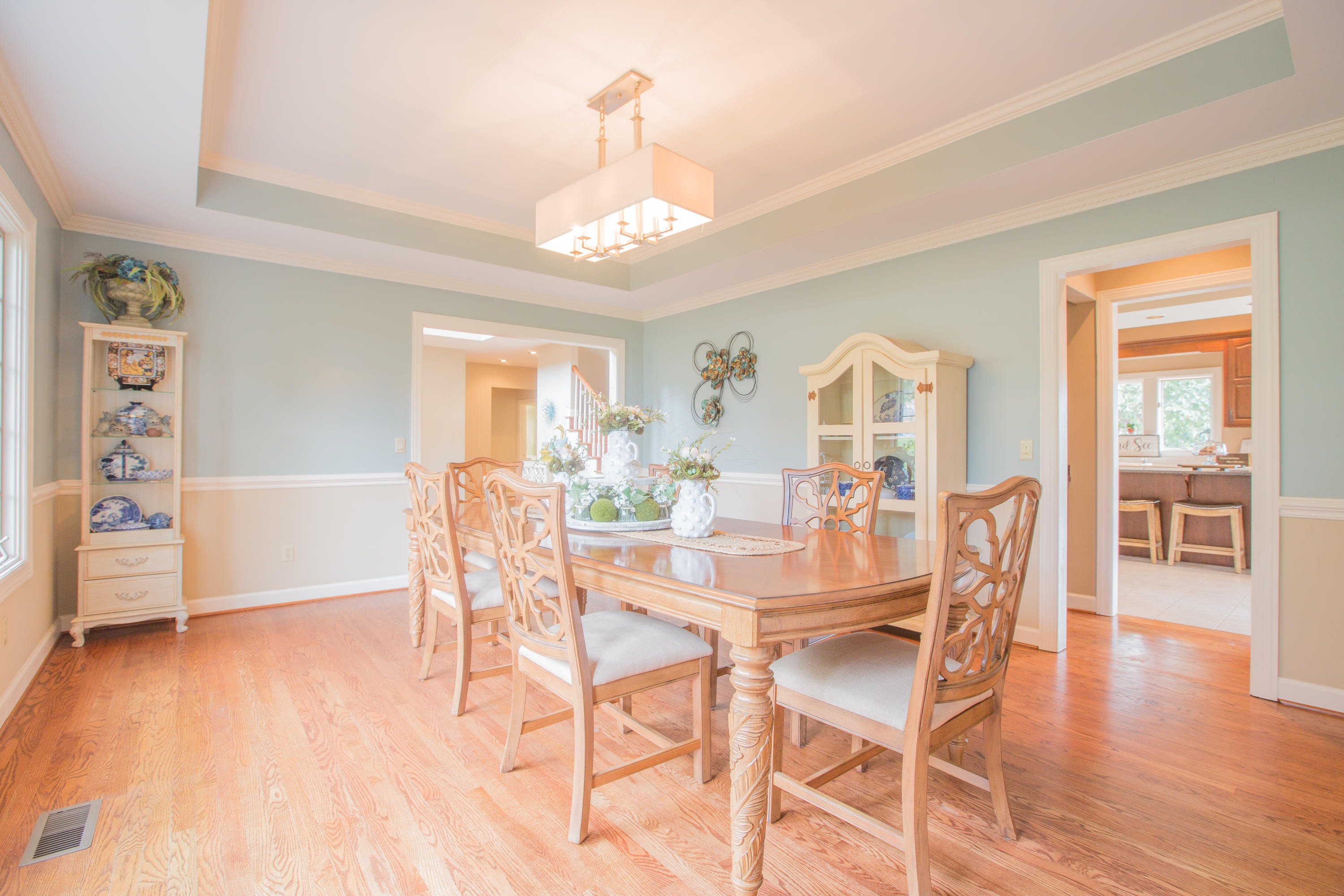 5702 Laurel Ridge Road Chattanooga, TN 37416 - Photo 28 of 82 5702 Laurel Ridge Rd formal dining1