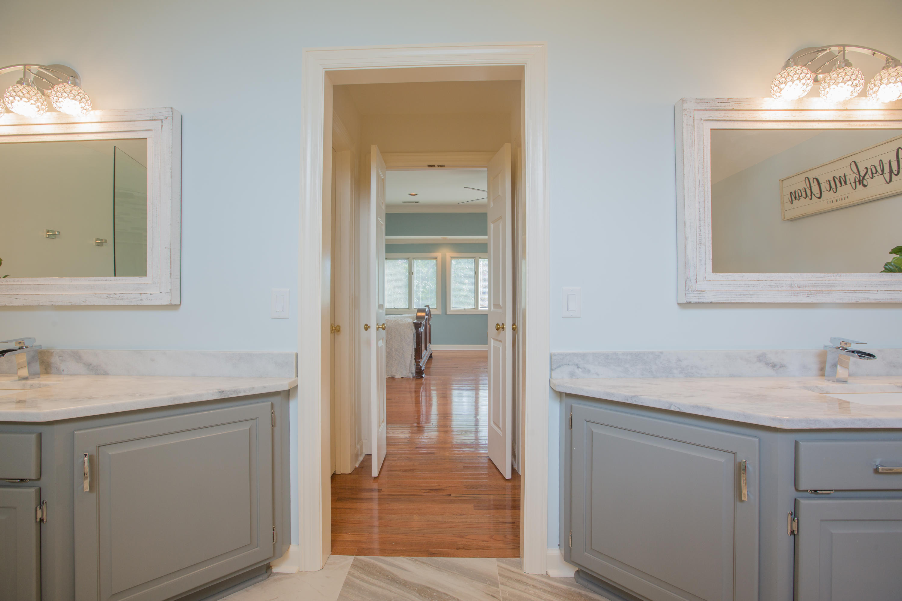 5702 Laurel Ridge Road Chattanooga, TN 37416 - Photo 51 of 82 5702 Laurel Ridge Rd master bath8