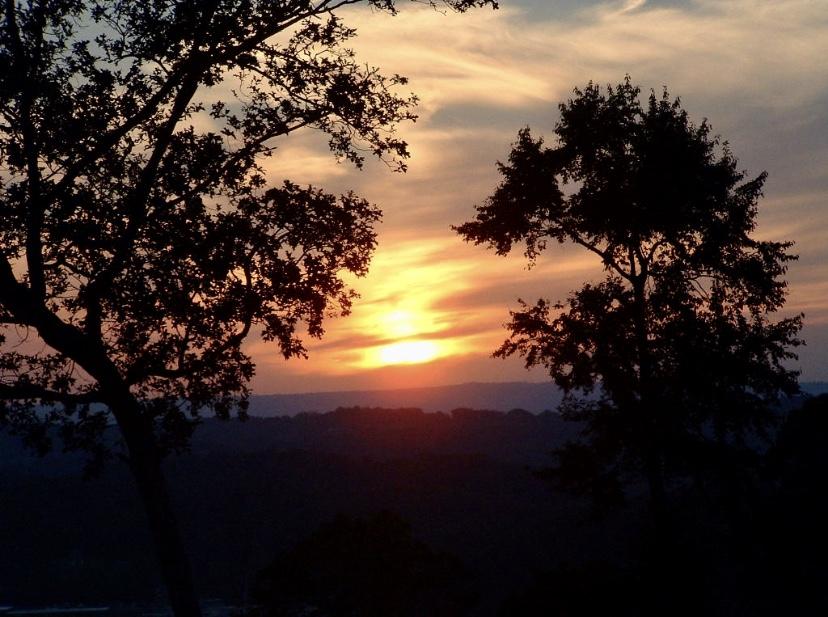5702 Laurel Ridge Road Chattanooga, TN 37416 - Photo 74 of 82 5702 Laurel Ridge Rd sunset