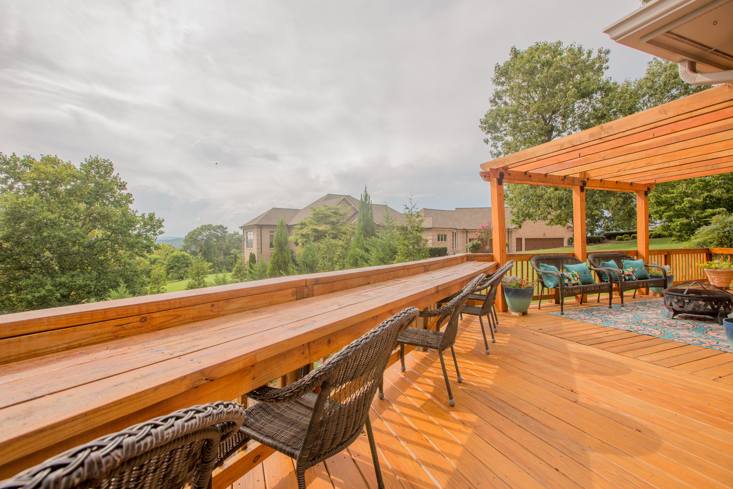 5702 Laurel Ridge Road Chattanooga, TN 37416 - Photo 9 of 82 5702 Laurel Ridge Rd deck1