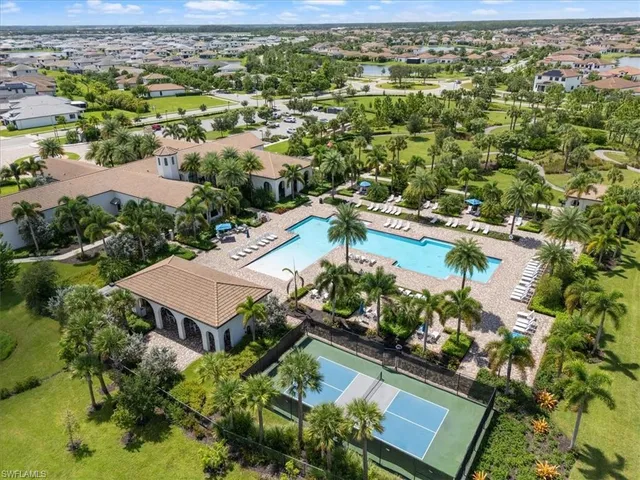 $885,000 | 5135 Genoa Street, Ave Maria, FL 34142