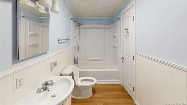 $800 | 735 Fall Street, Unit 1/2, Lake Charles, LA 70601