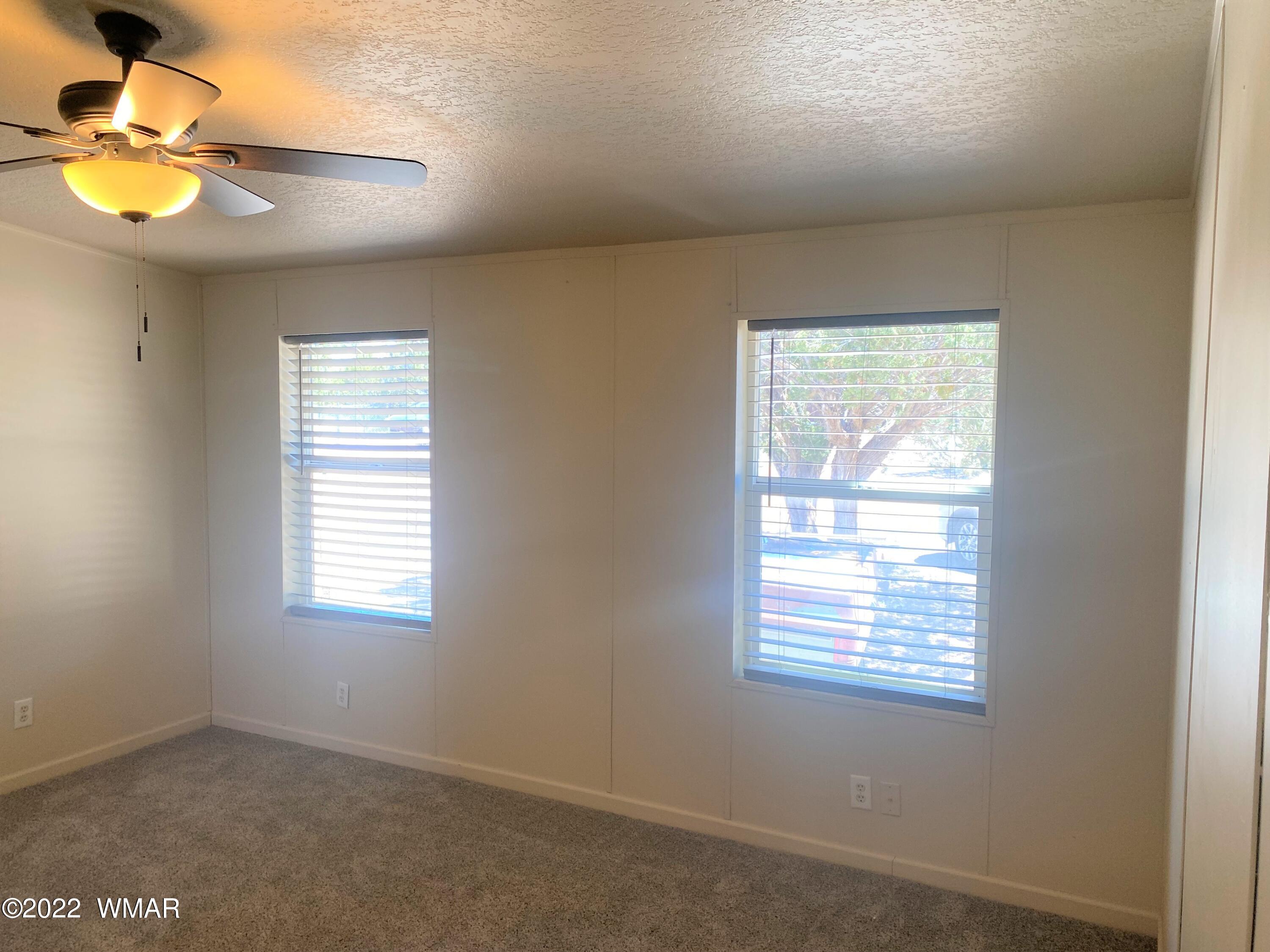 8348 Ridge Drive Show Low, AZ 85901 - Photo 13 of 52 Gallery Image 13