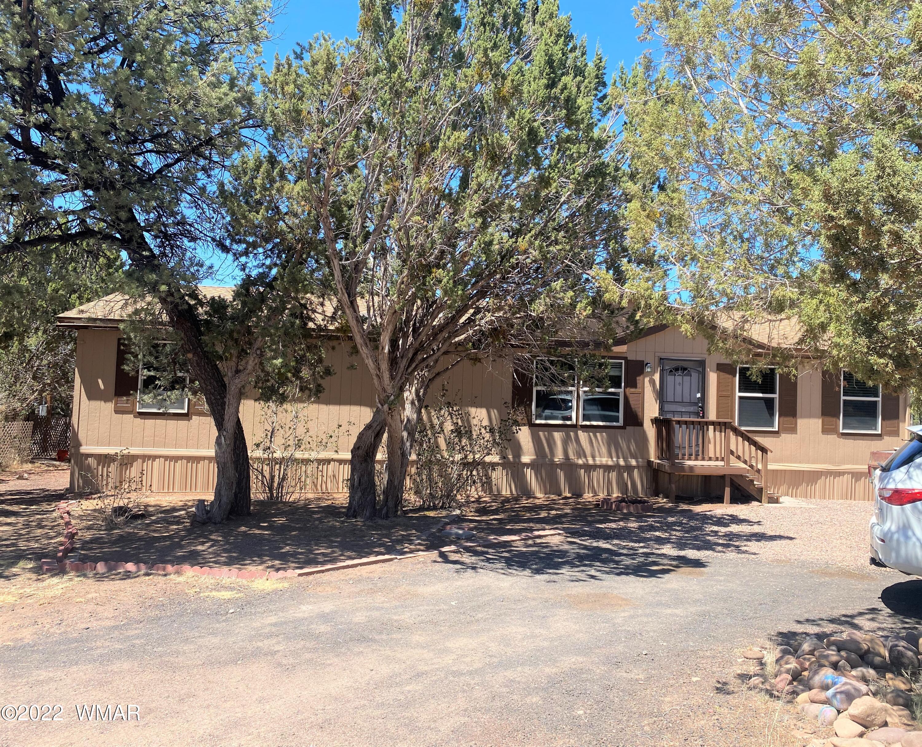 8348 Ridge Drive Show Low, AZ 85901 - Photo 3 of 52 Gallery Image 3