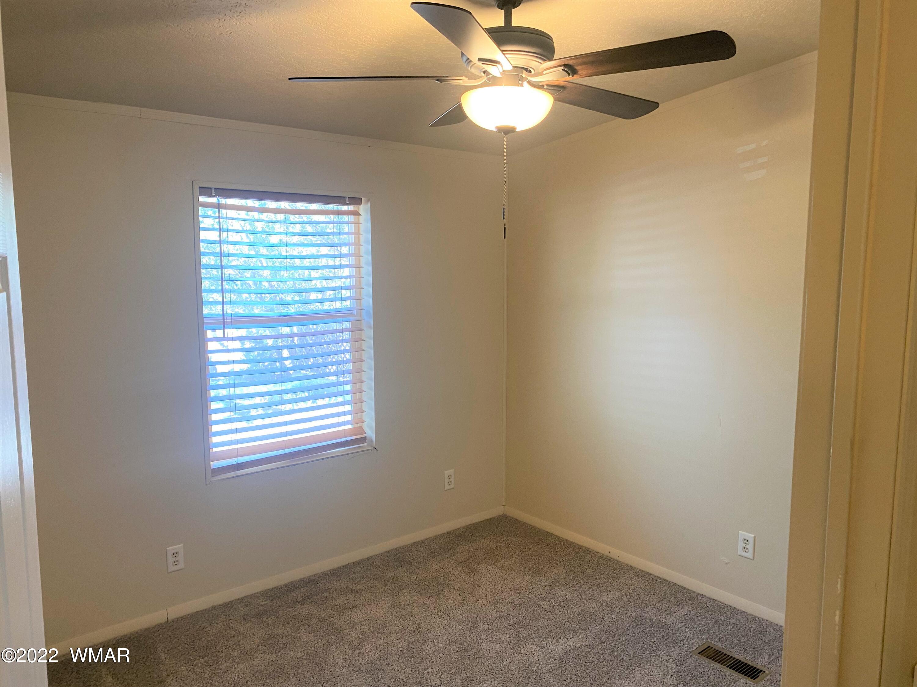 8348 Ridge Drive Show Low, AZ 85901 - Photo 41 of 52 Gallery Image 41