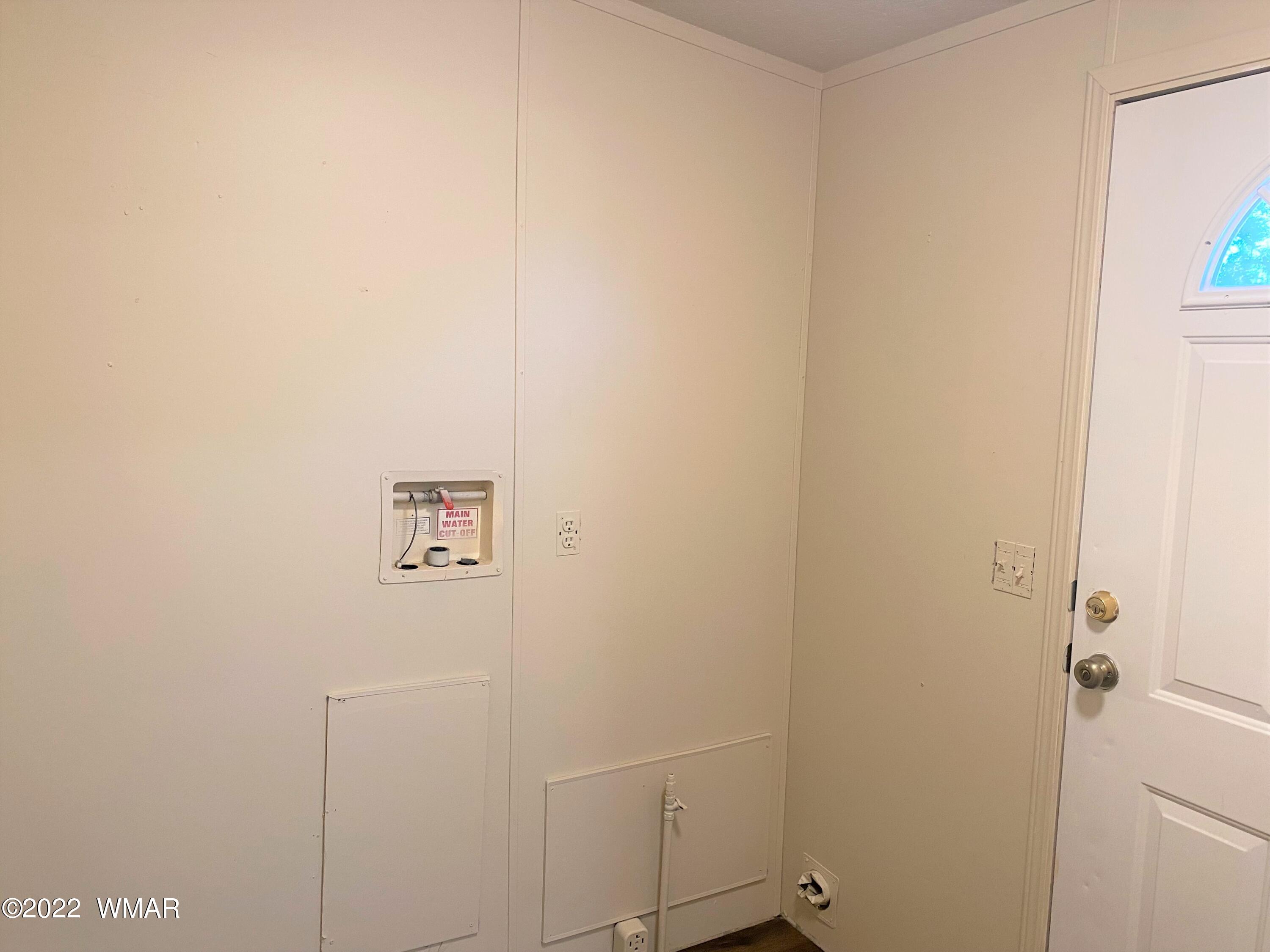 8348 Ridge Drive Show Low, AZ 85901 - Photo 43 of 52 Gallery Image 43