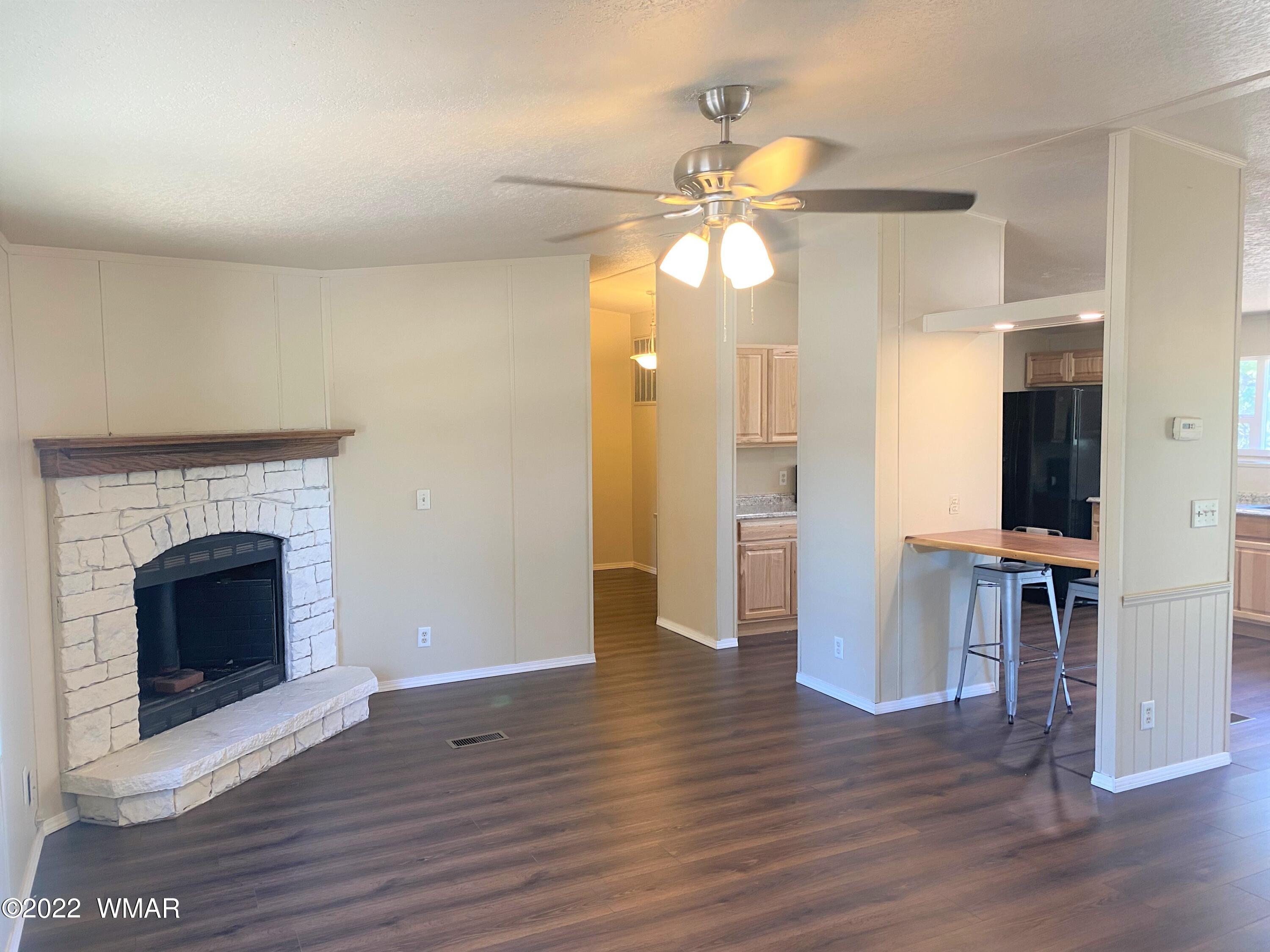 8348 Ridge Drive Show Low, AZ 85901 - Photo 6 of 52 Gallery Image 6