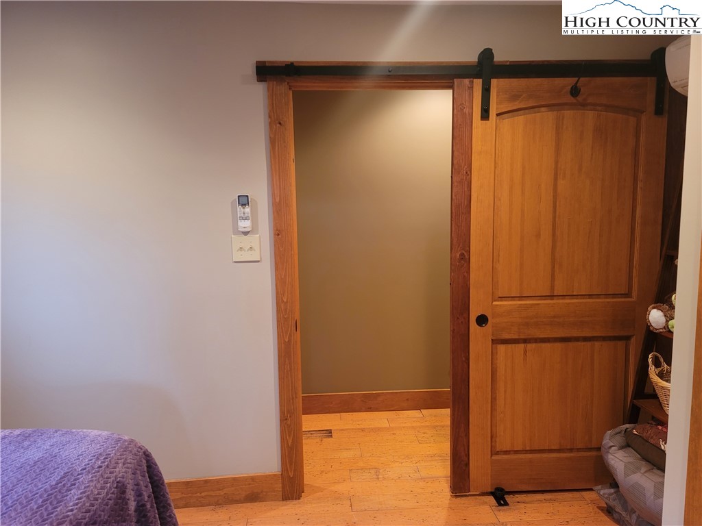189 Leatherwood Road Banner Elk, NC 28604 - Photo 23 of 32 Gallery Image 23