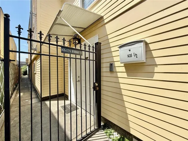 $1,600 | 1435 1/2 North Derbigny Street, New Orleans, LA 70116