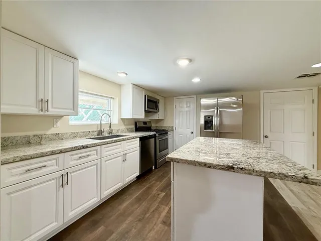 $1,600 | 1435 1/2 North Derbigny Street, New Orleans, LA 70116