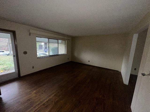 279 Hidden Valley Road Kenova, WV 25530 - Photo 3 of 19 Gallery Image 3