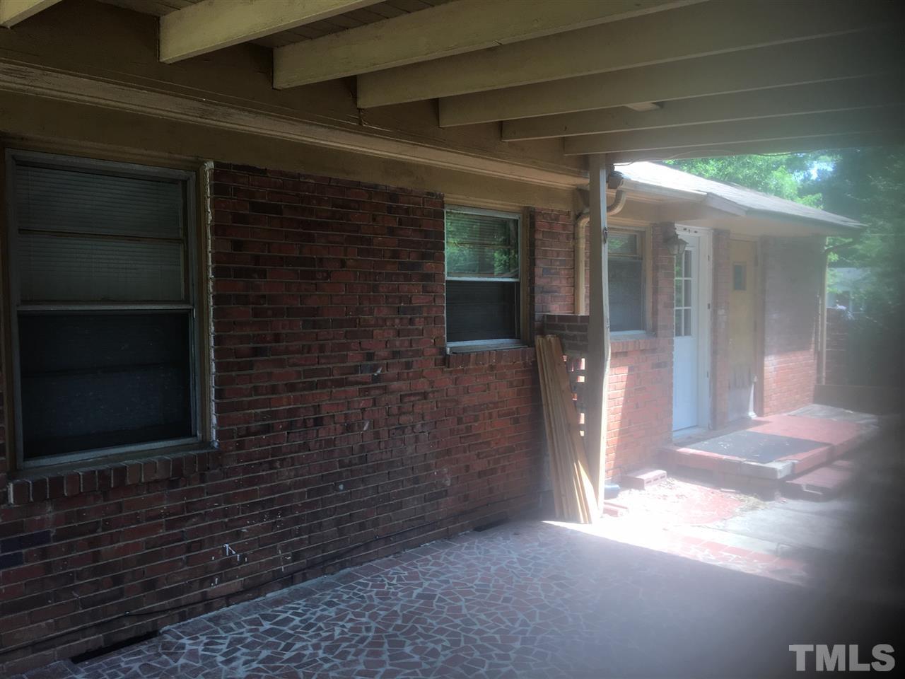 2300 Nelson Street Raleigh, NC 27610 - Photo 4 of 6