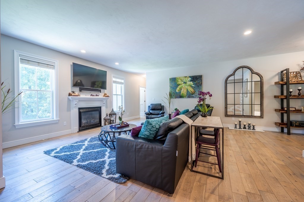 360 R Bay Road Easton, MA 02356 - Photo 12 of 41 Gallery Image 12