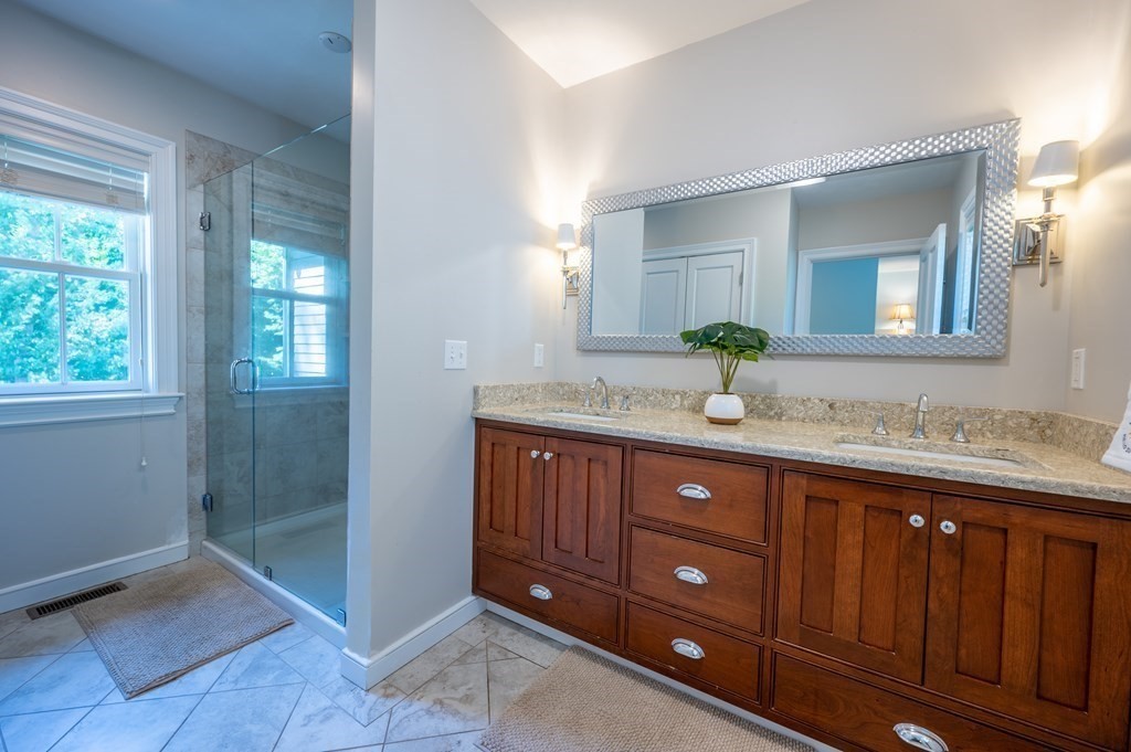 360 R Bay Road Easton, MA 02356 - Photo 18 of 41 Gallery Image 18
