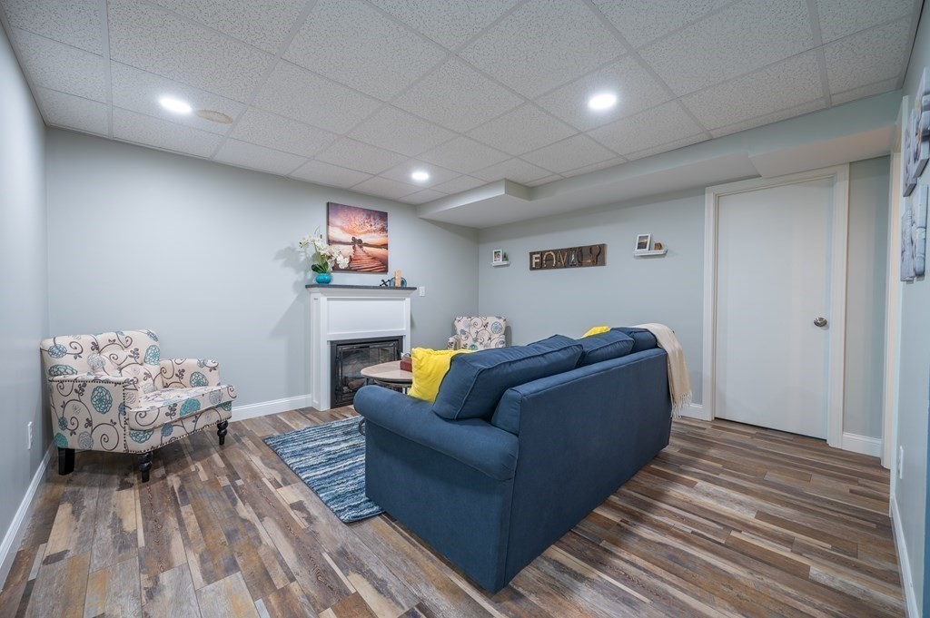 360 R Bay Road Easton, MA 02356 - Photo 30 of 41 Gallery Image 30