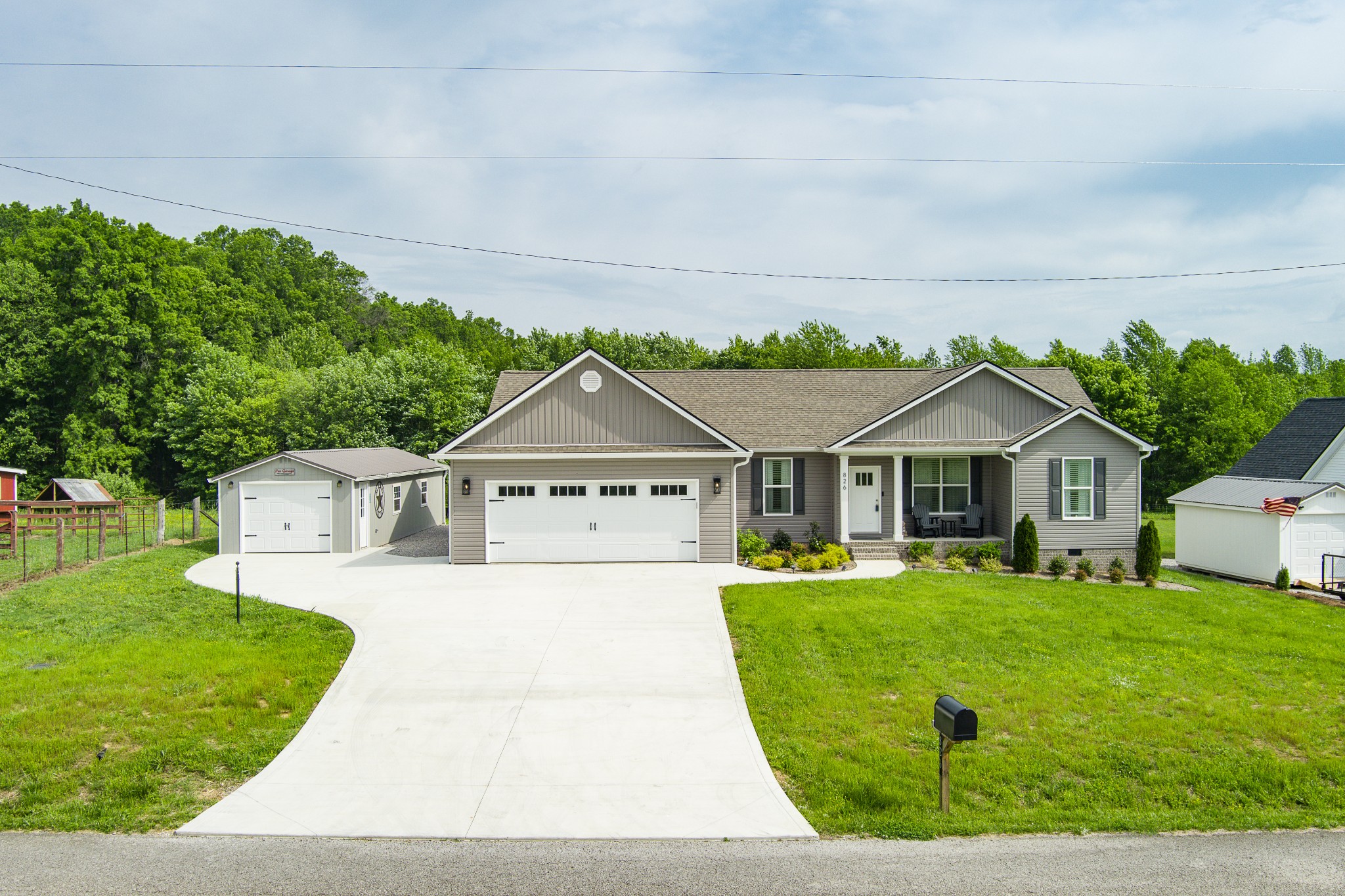 826 Duck Pond Road Sparta, TN 38583 - Photo 2 of 38 Gallery Image 2