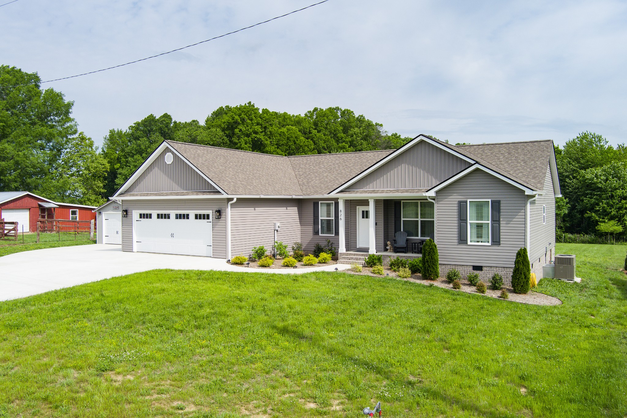 826 Duck Pond Road Sparta, TN 38583 - Photo 3 of 38 Gallery Image 3