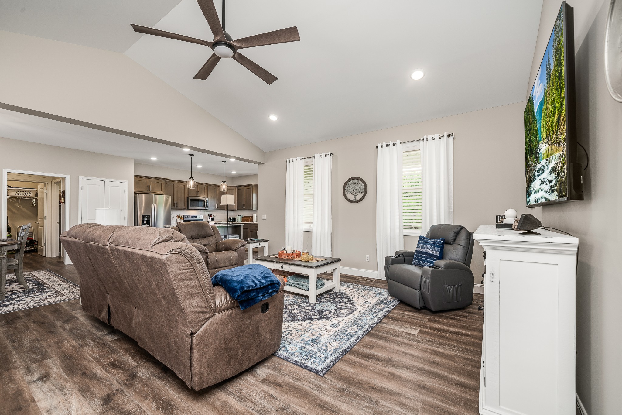 826 Duck Pond Road Sparta, TN 38583 - Photo 8 of 38 Gallery Image 8