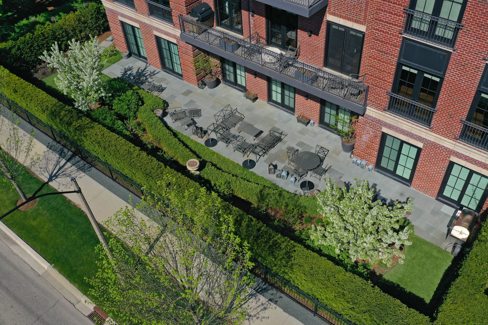 727 North McKinley Road, Unit 100 Lake Forest, IL 60045 - Photo 32 of 32