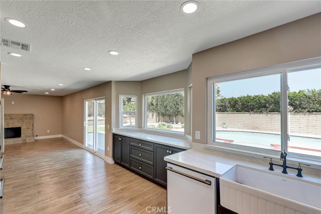 6113 Sard Street Rancho Cucamonga, CA 91701 - Photo 24 of 87 Kitchen Area