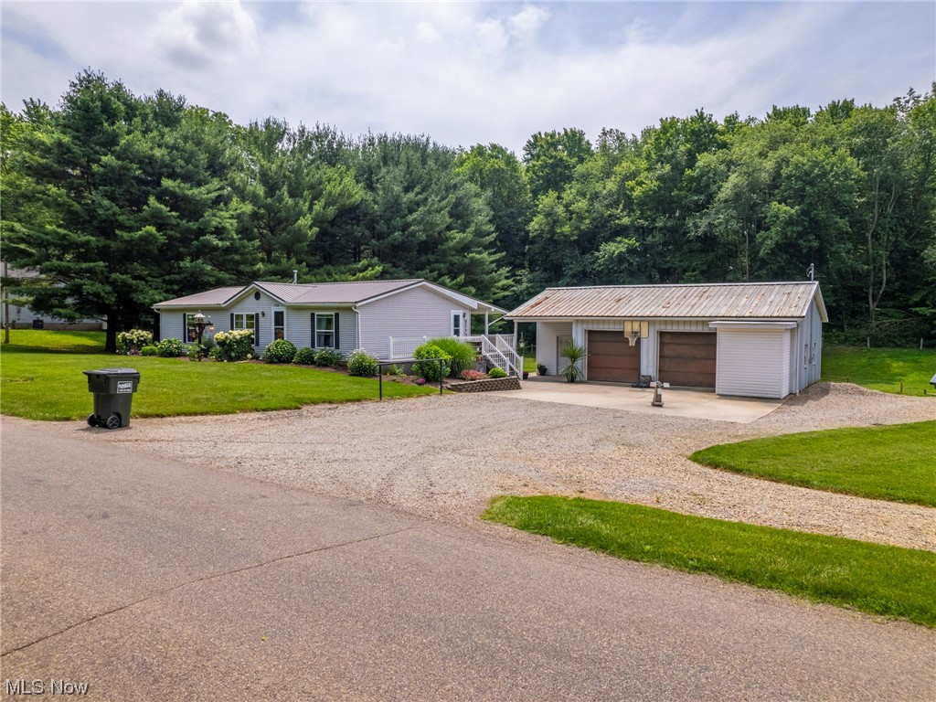 7720 Nebraska Road Northwest Dundee, OH 44624 - Photo 2 of 35 Gallery Image 2
