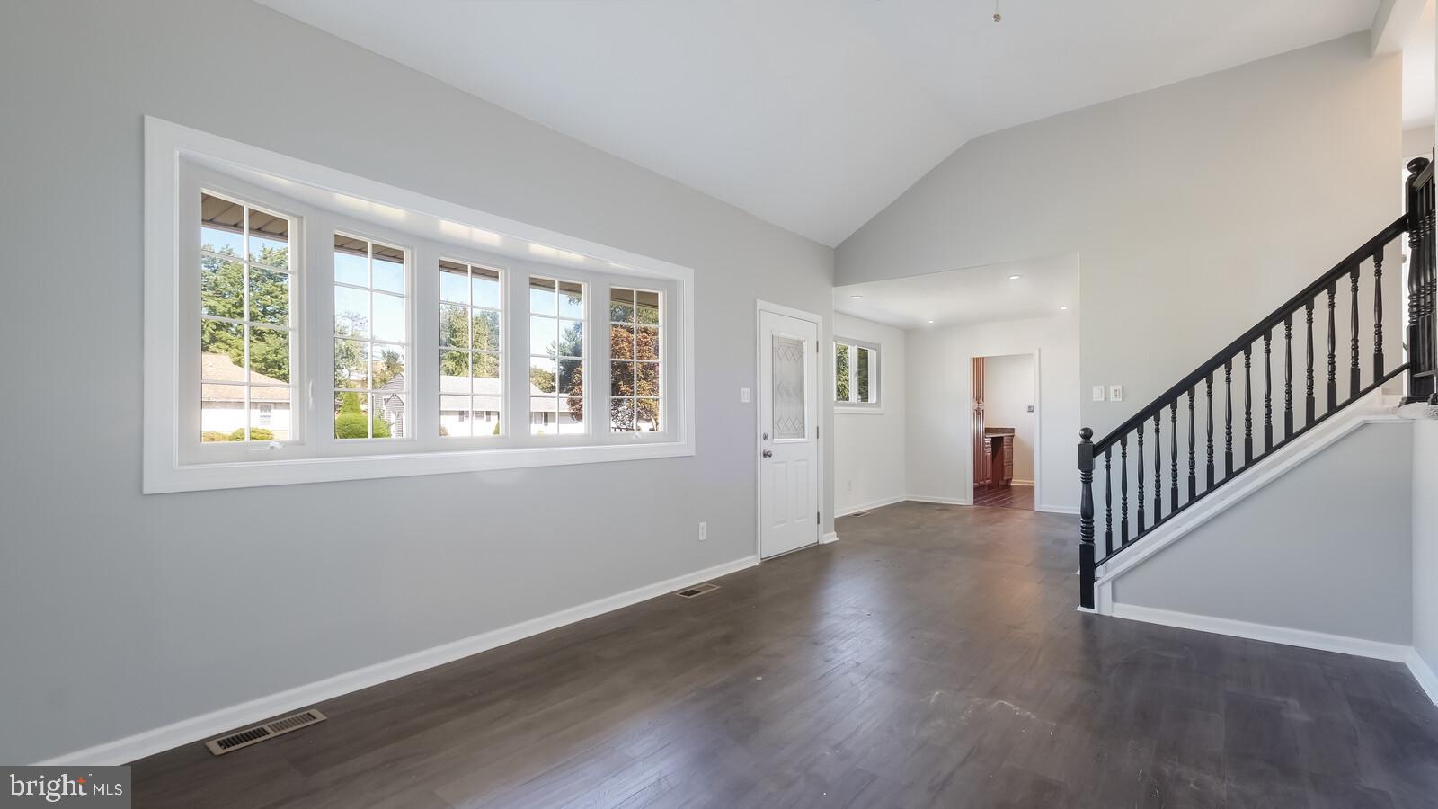 708 Cypress Road Warminster, PA 18974 - Photo 14 of 30