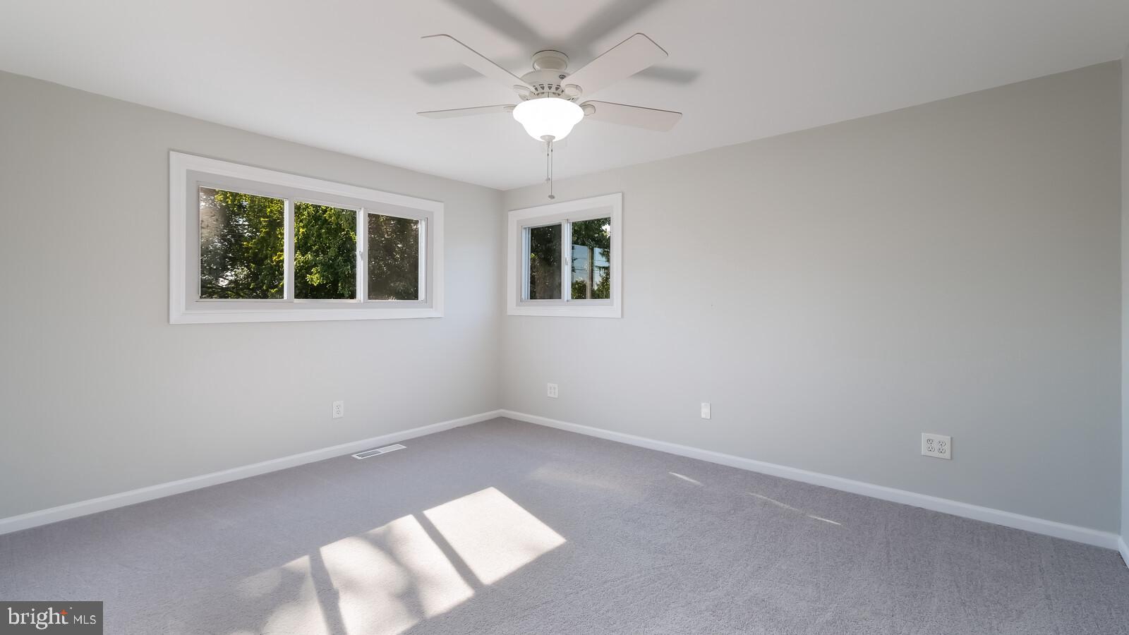 708 Cypress Road Warminster, PA 18974 - Photo 21 of 30