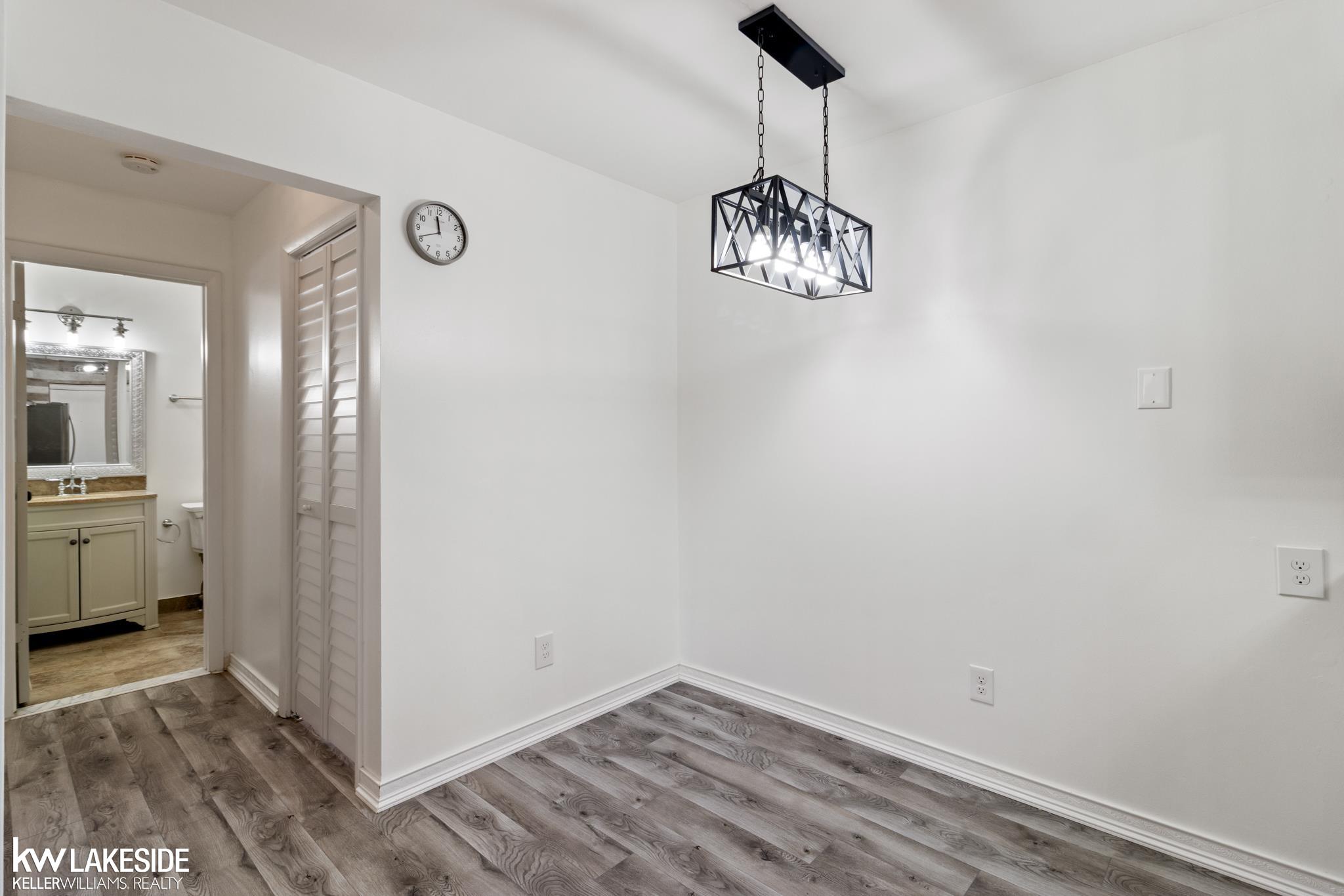 43244 Mound Road, Unit 108 Sterling Heights, MI 48314 - Photo 11 of 21