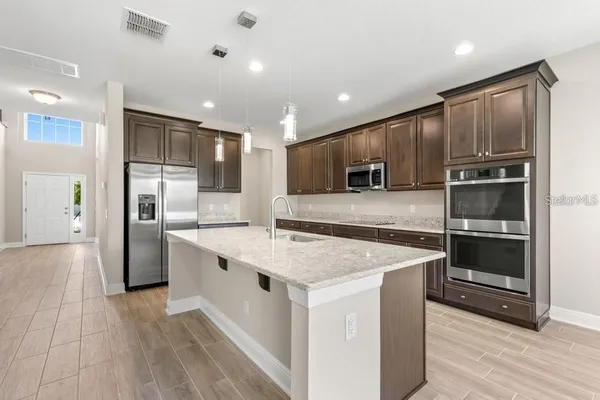 $5,200 | 16010 Sonoma Grove Circle, Tampa, FL 33647