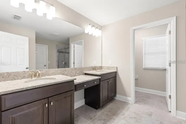 $5,200 | 16010 Sonoma Grove Circle, Tampa, FL 33647