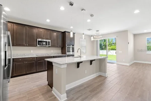 $5,200 | 16010 Sonoma Grove Circle, Tampa, FL 33647