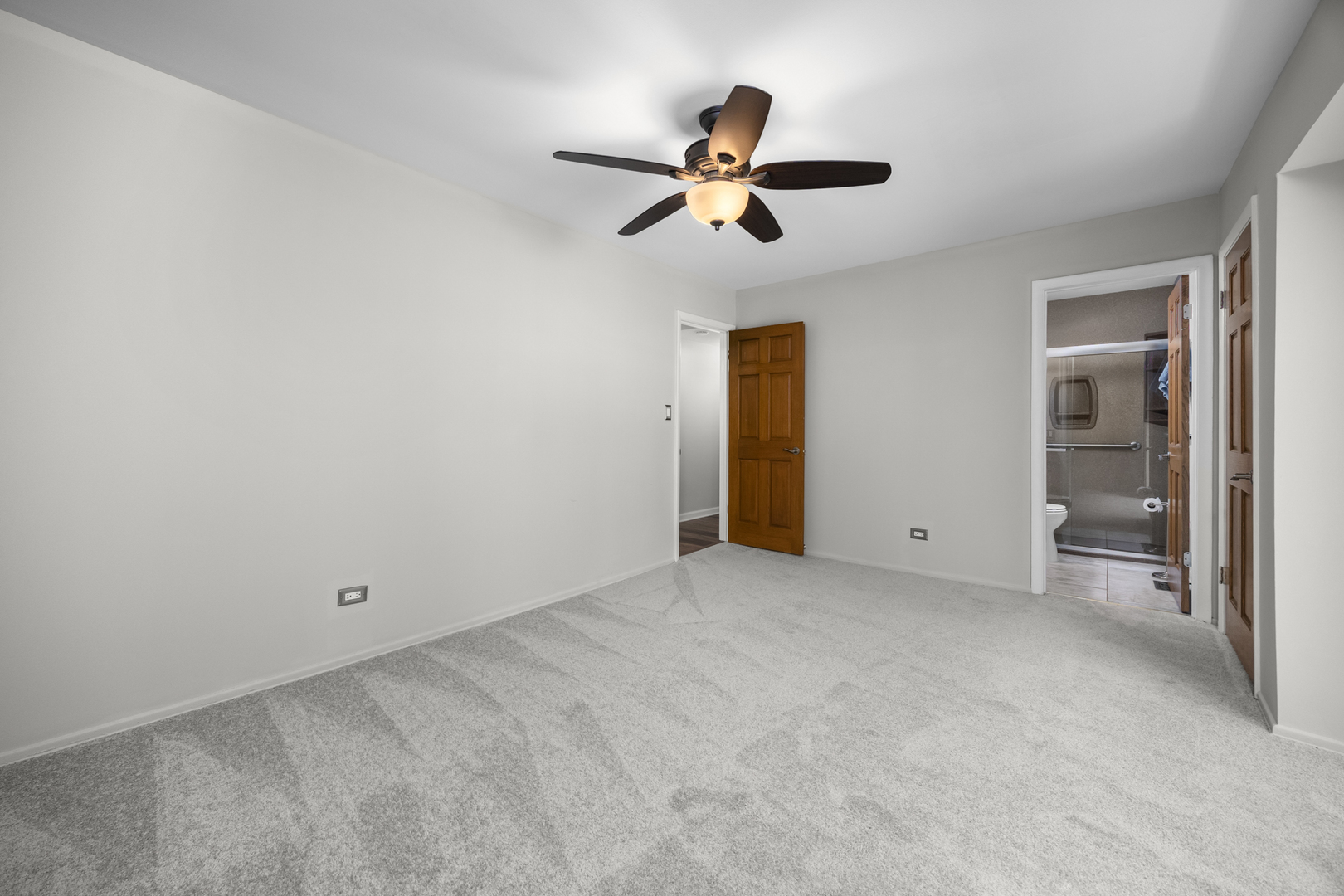 1505 Chartwell Road Hoffman Estates, IL 60169 - Photo 18 of 38 a view of room