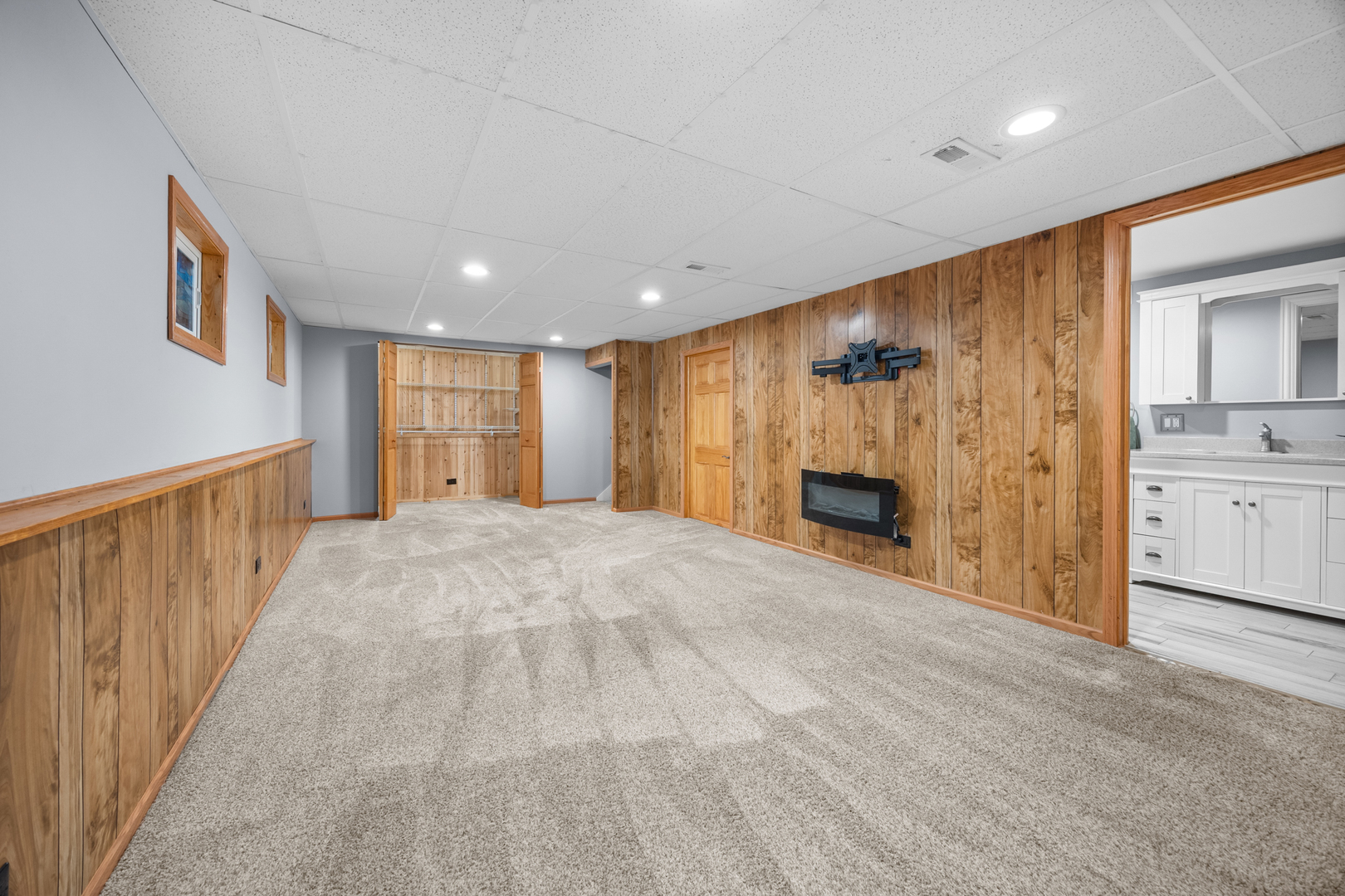 1505 Chartwell Road Hoffman Estates, IL 60169 - Photo 26 of 38