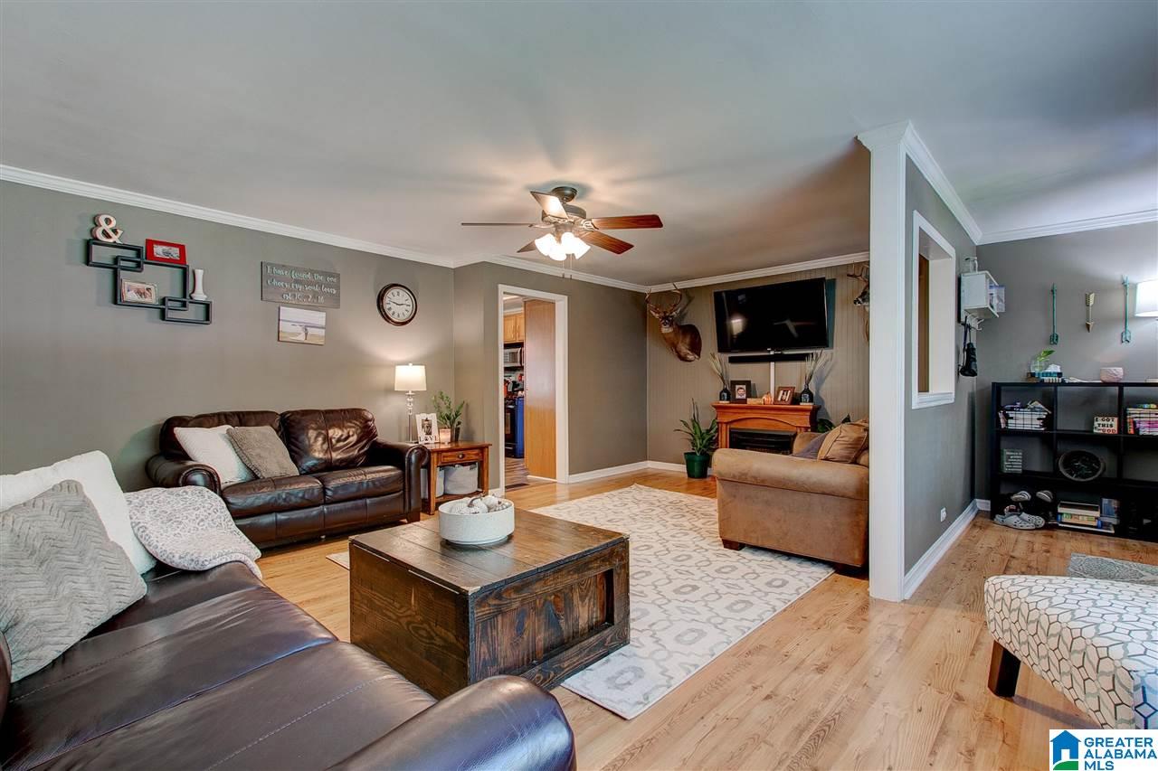 9706 Corner School Road Warrior, AL 35180 - Photo 4 of 23